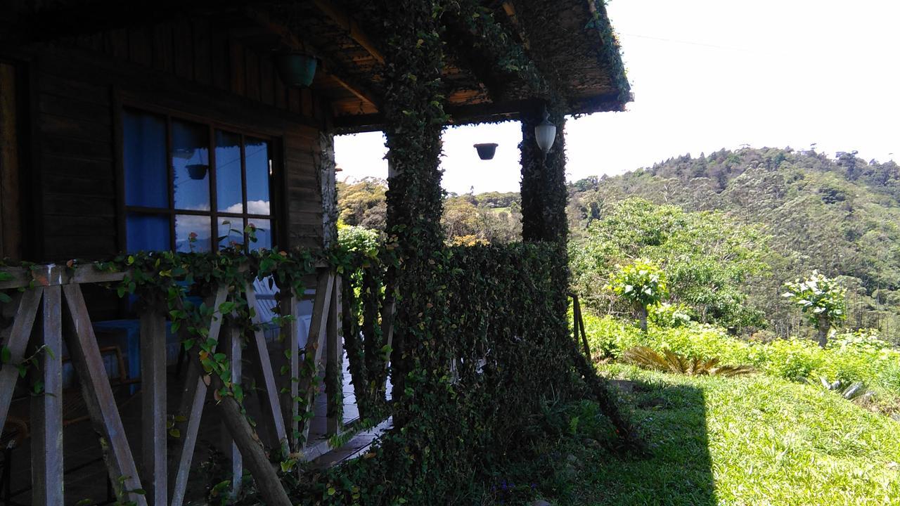 Y Granja Loma Bonita Chalet *