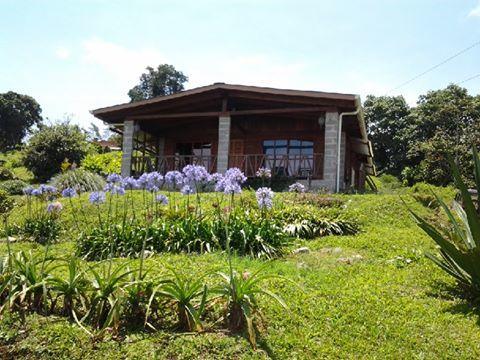 Y Granja Loma Bonita Chalet