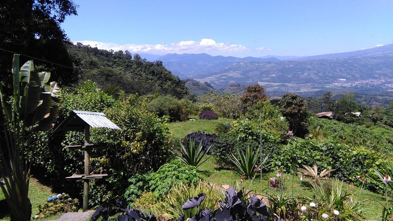 Y Granja Loma Bonita Chalet