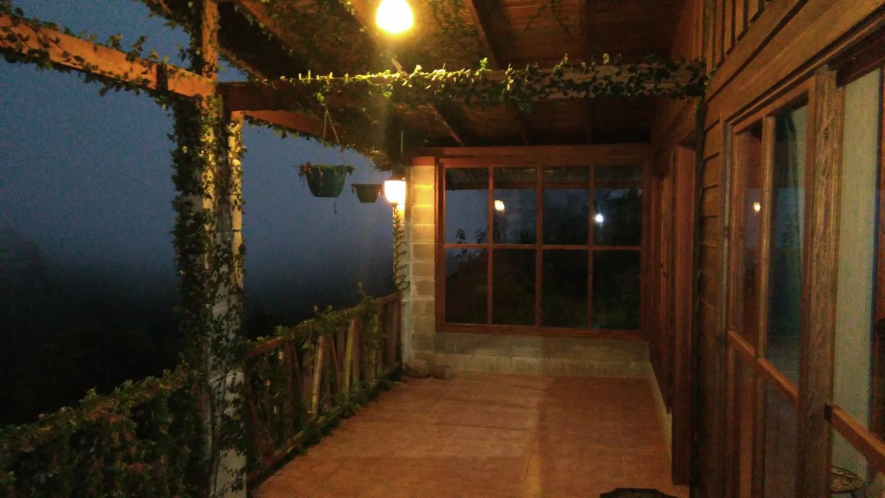 Y Granja Loma Bonita Chalet *
